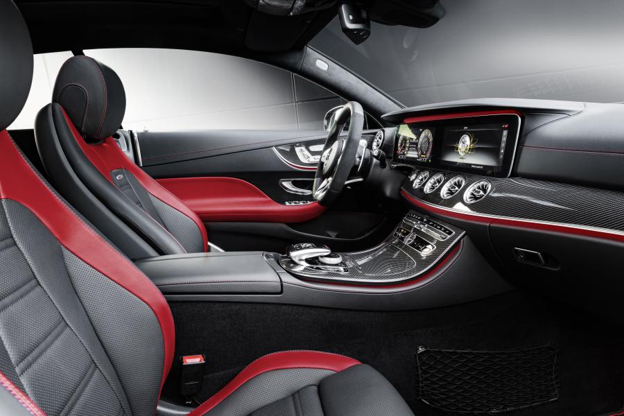 Интерьер Mercedes-AMG E53 4Matic+ Coupe (C238) 2018 года  (WW) (фото 7 из 11)